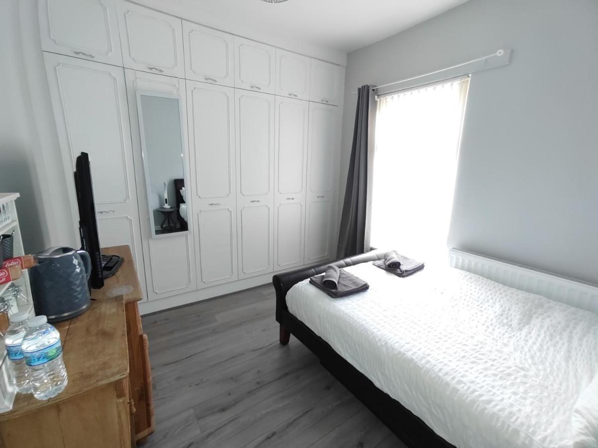 Double Room Close To Efc Lfc Liverpool City Centre Exterior photo