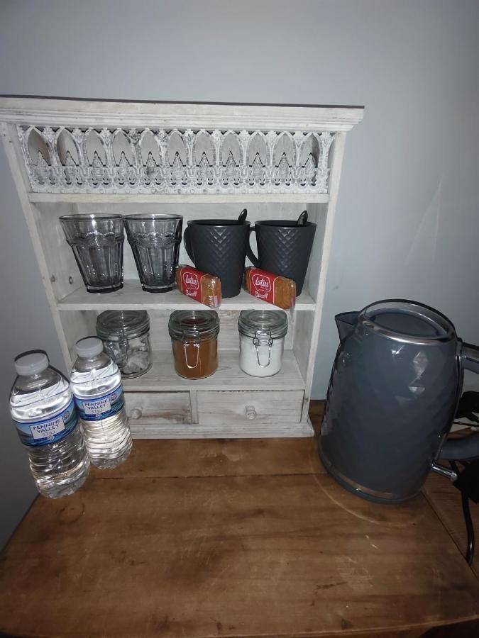 Double Room Close To Efc Lfc Liverpool City Centre Exterior photo